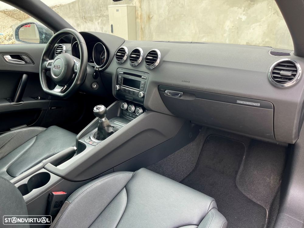 Audi TT Coupé 2.0 TDI quattro S-line - 28