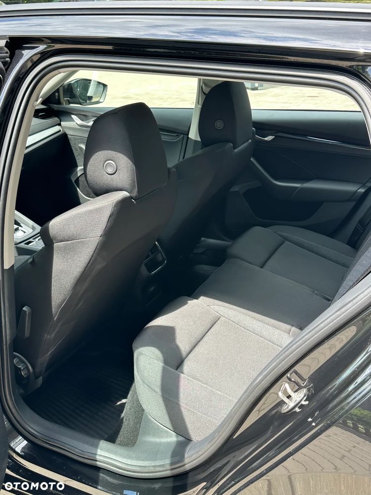 Skoda Octavia - 14