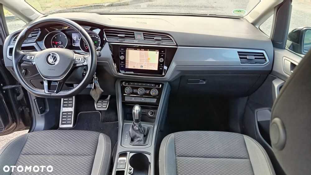 Volkswagen Touran 2.0 TDI SCR DSG ACTIVE - 5