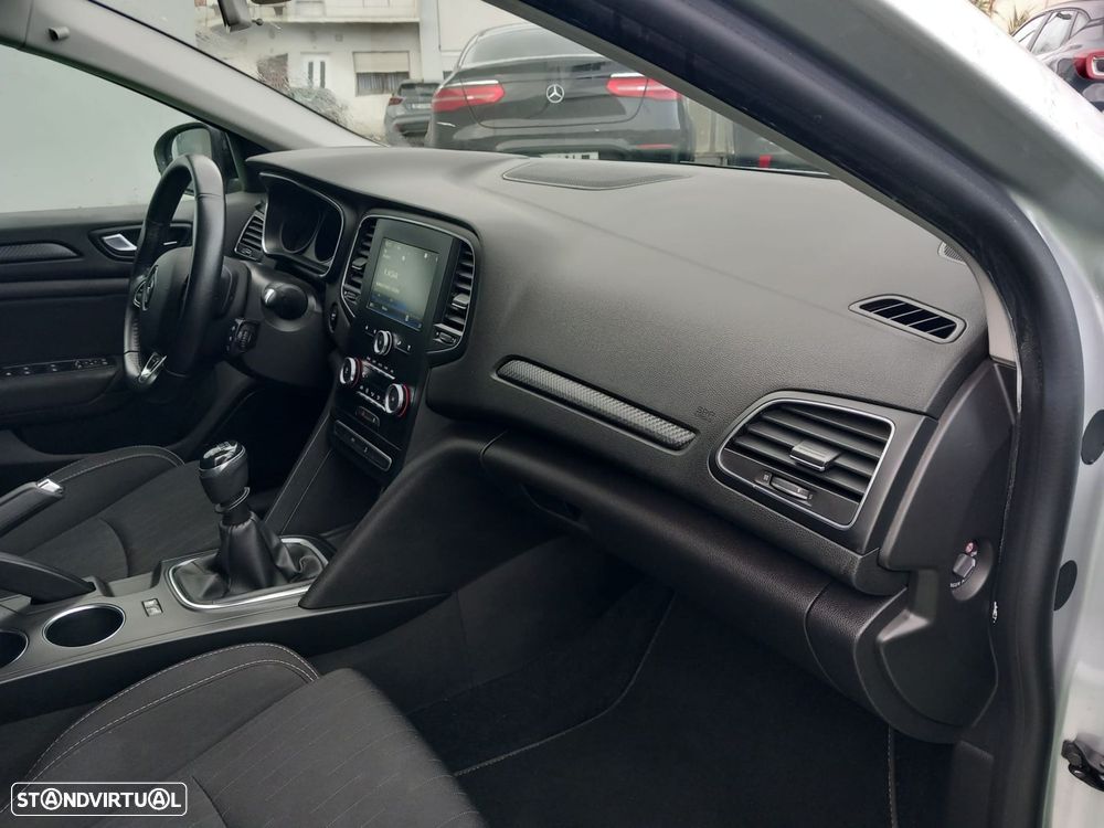 Renault Mégane Sport Tourer 1.5 dCi Limited - 8