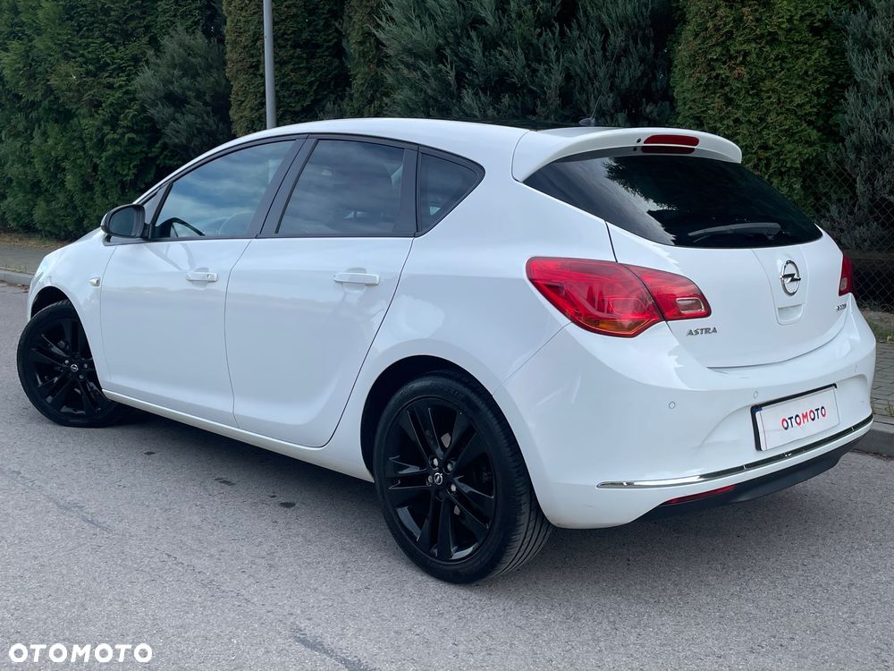 Opel Astra 1.4 Turbo ecoFLEX Start/Stop Selection - 4