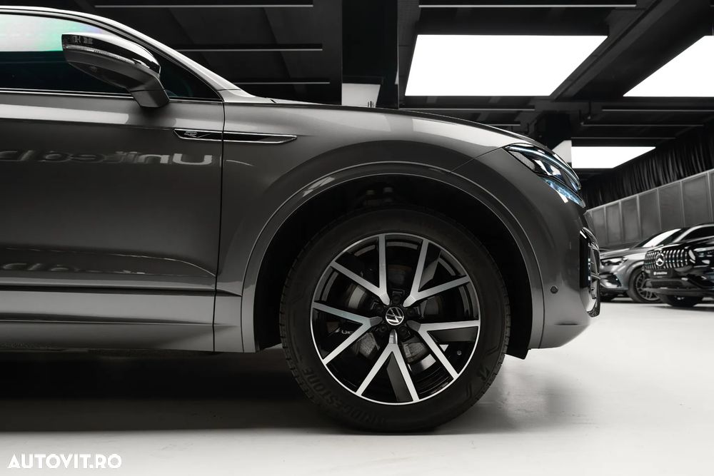 Volkswagen Touareg V6 TDI 4MOTION R-Line - 6