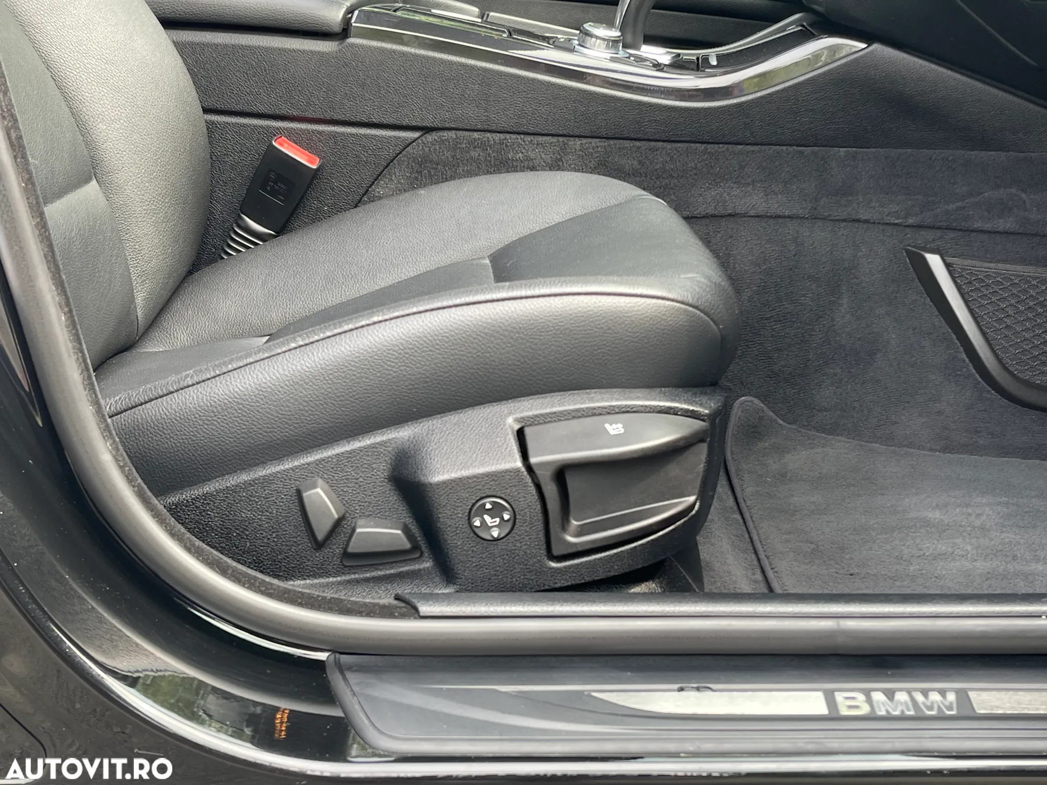 BMW Seria 5 520d Touring Aut. - 14