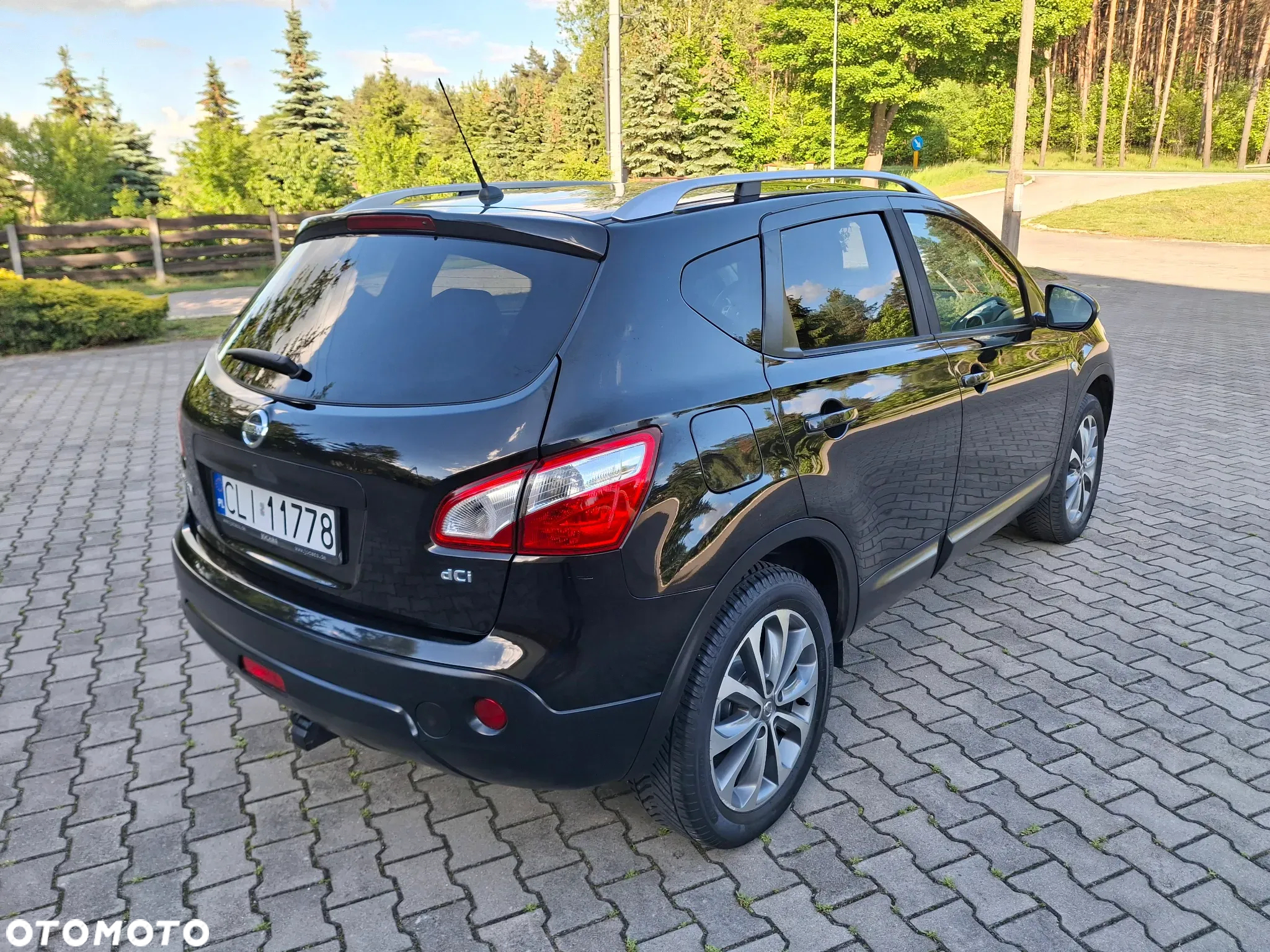 Nissan Qashqai 1.6 dCi ALL-MODE 4x4i TEKNA+ - 6