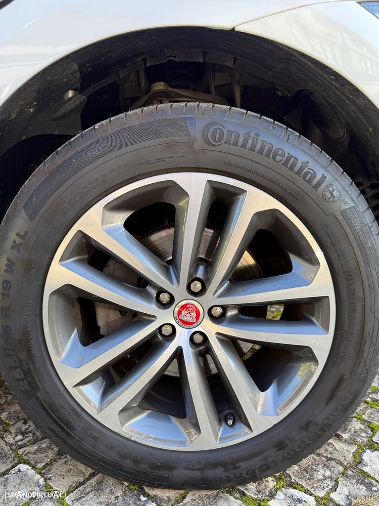 Jaguar F-Pace 2.0 i4D R-Sport AWD Aut. - 19