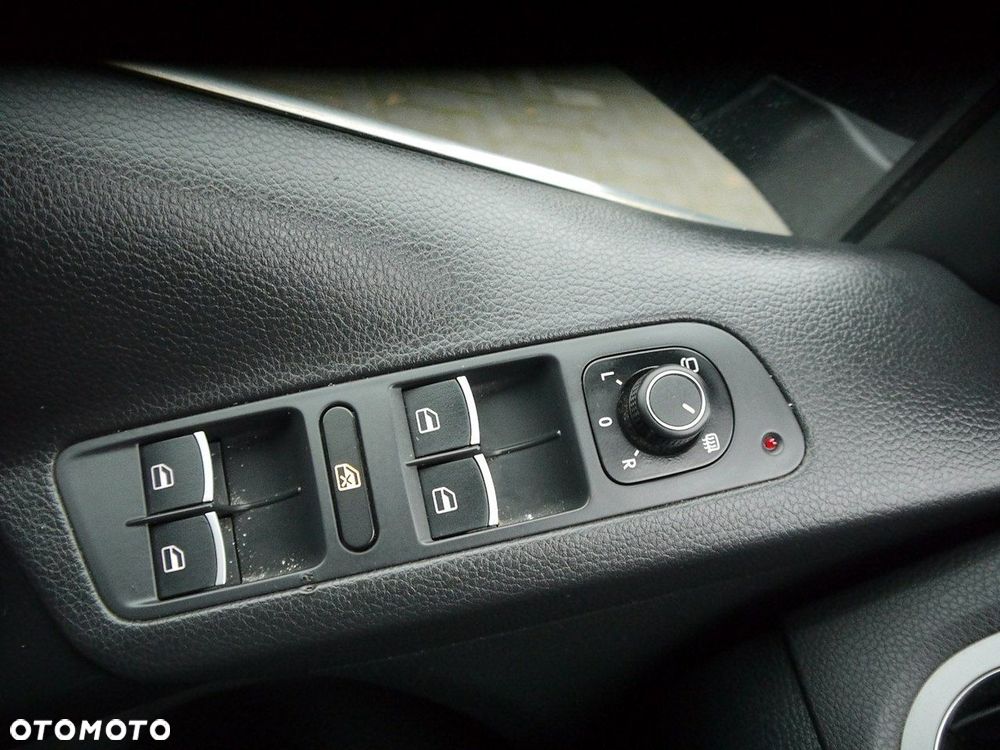 Volkswagen Tiguan 1.4 TSI BlueMotion Technology Lounge Sport & Style - 36