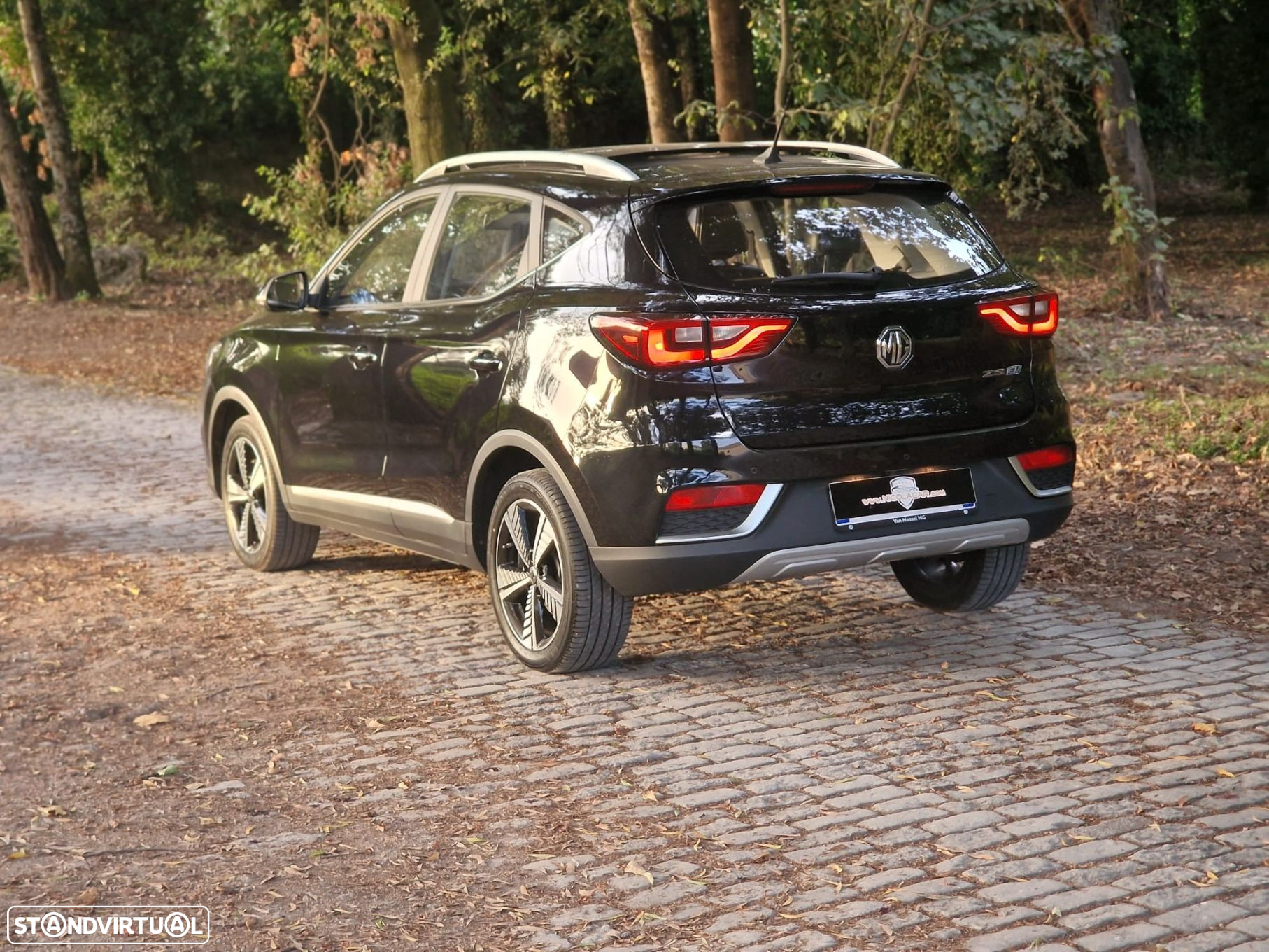 MG ZS - 5