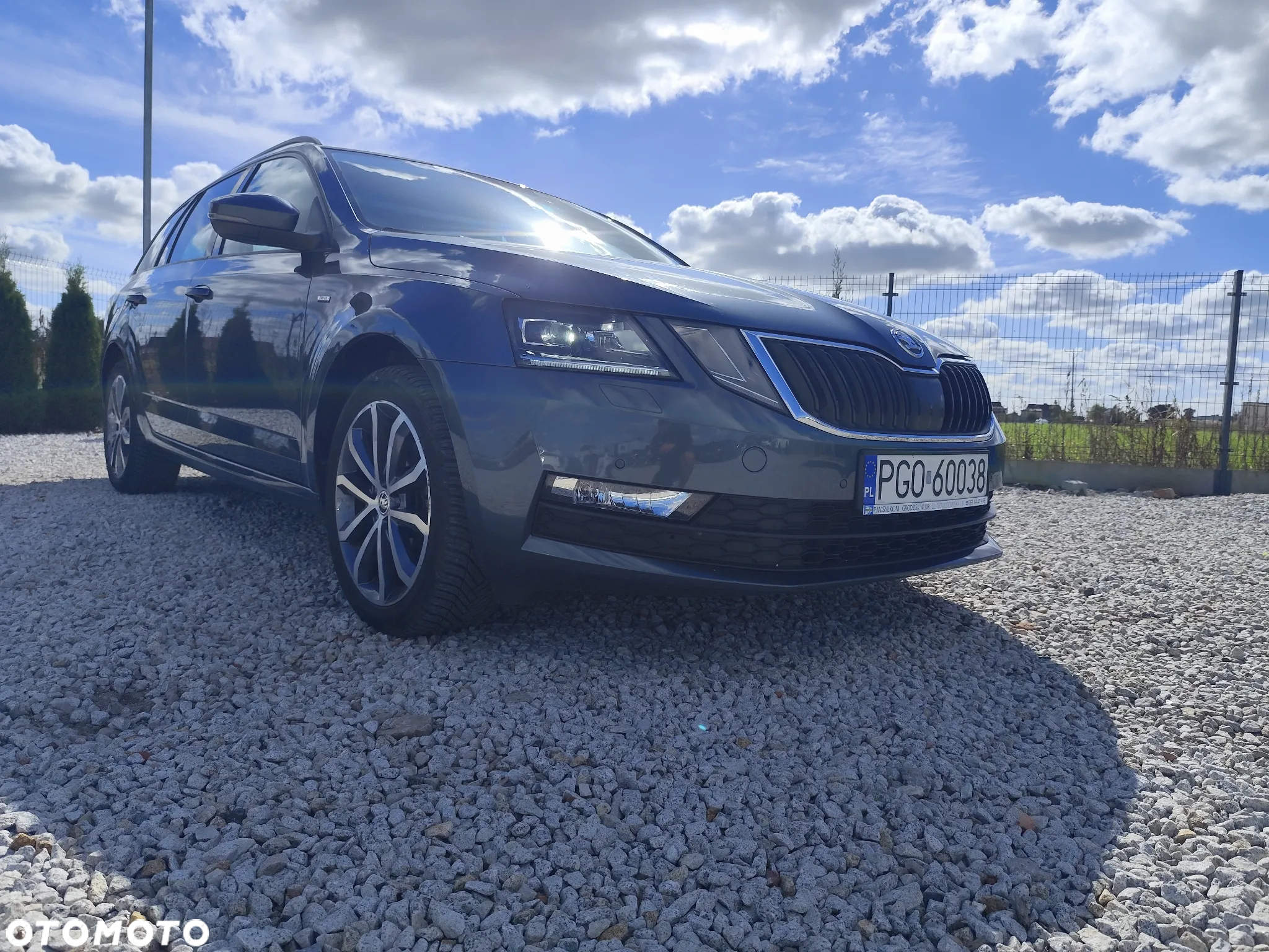 Skoda Octavia 1.4 TSI Drive DSG - 27
