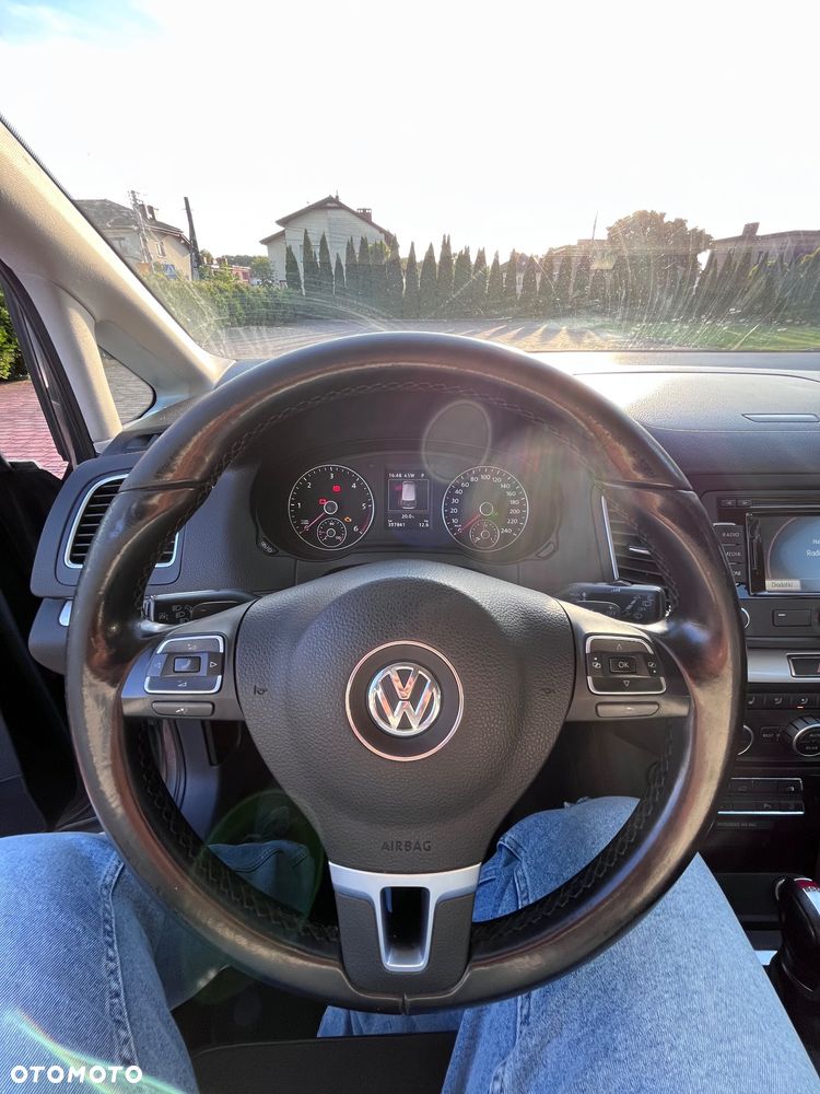Volkswagen Sharan 2.0 TDI Highline DSG - 11