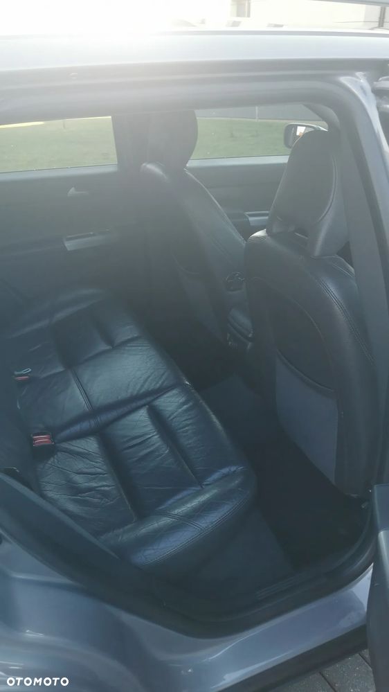 Volvo V50 2.0D - 6
