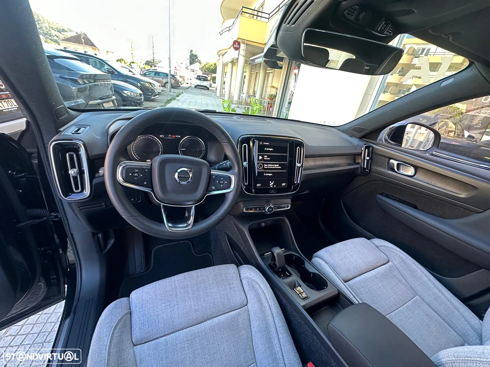Volvo XC 40 1.5 T4 PHEV Core - 24
