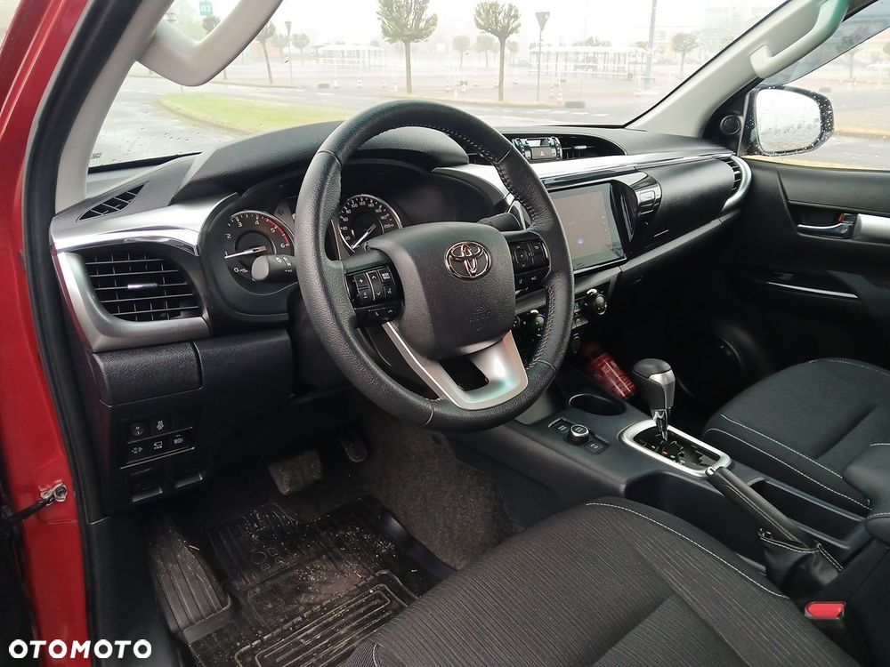 Toyota Hilux - 17