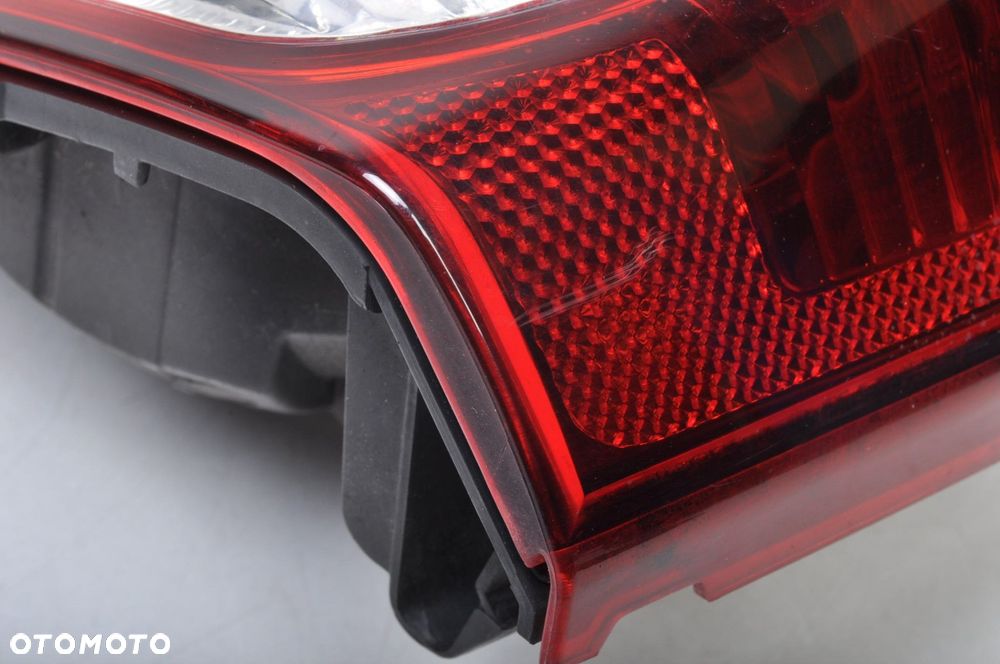 CITROEN C3 PICASSO LAMPA PRZECIWMGIELNA PRAWY TYŁ 9681820480 - 2