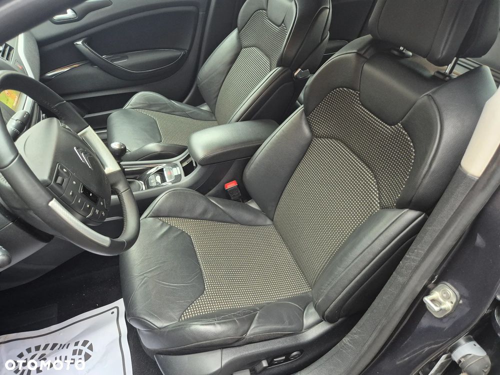 Citroën C5 HDi 140 FAP Exclusive - 6