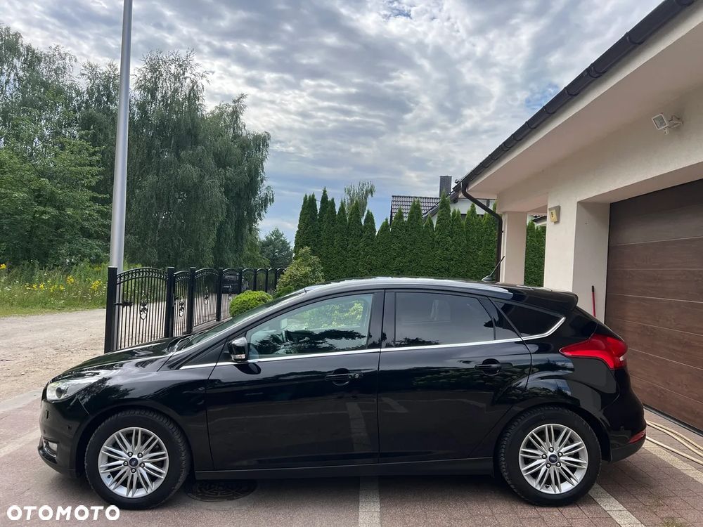 Ford Focus 1.5 EcoBoost Titanium Business - 12