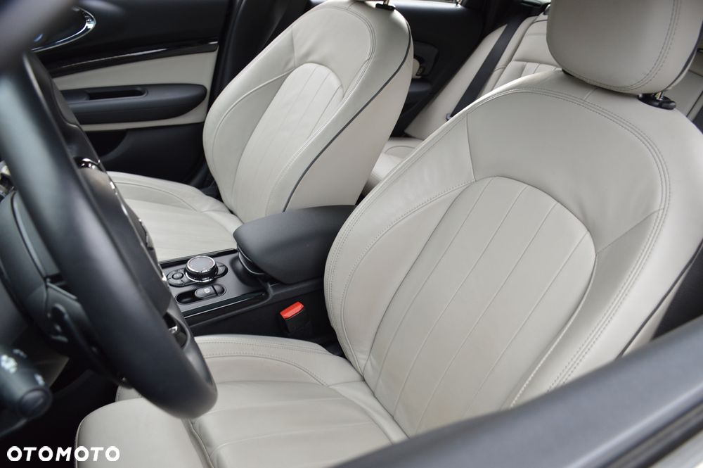 MINI John Cooper Works ALL4 sport - 26