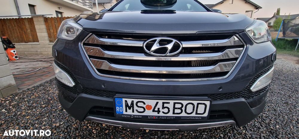 Hyundai Santa Fe Grand 2.2 CRDI 4WD Automatik Premium - 12