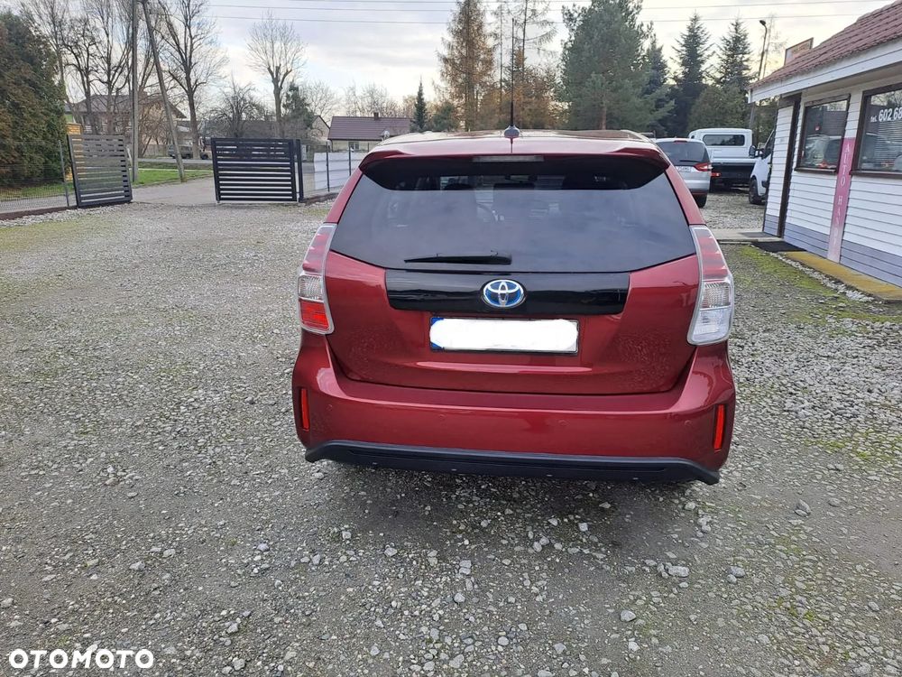 Toyota Prius+ (Hybrid) - 5