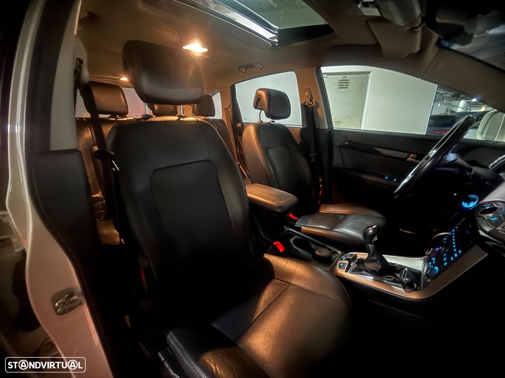 Chevrolet Captiva 2.2 VCDi Seven Xtreme 164g 7L - 44