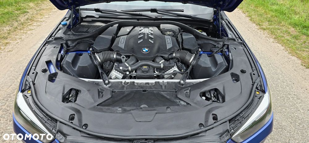 BMW Seria 8 M850i xDrive - 12