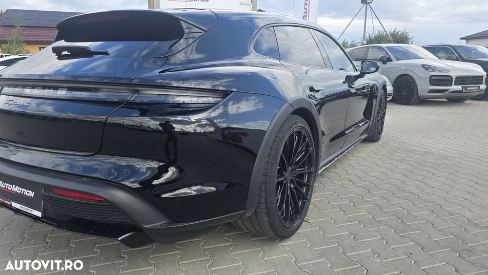 Porsche Taycan - 20
