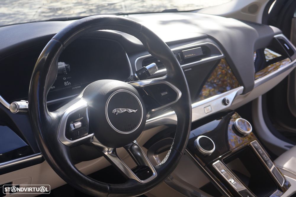 Jaguar I-Pace - 34