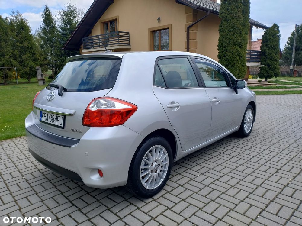 Toyota Auris 1.33 VVT-i - 6