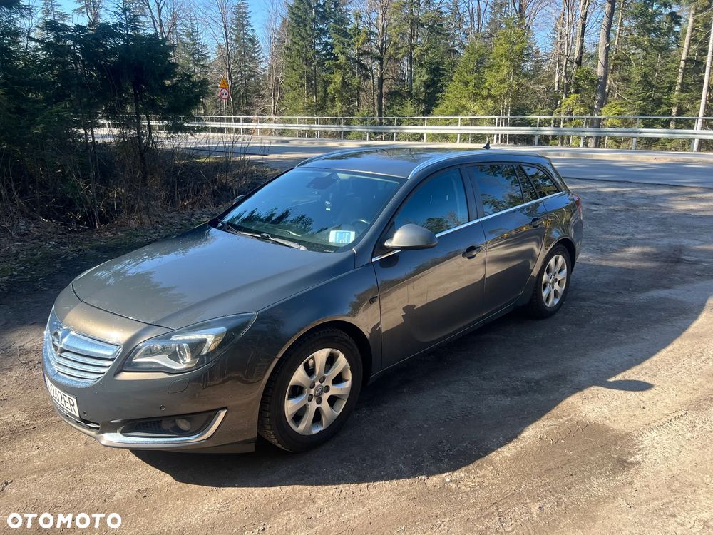 Opel Insignia - 1