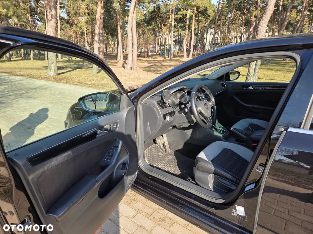 Volkswagen Jetta 2.0 TDI DPF BMT Highline DSG - 12