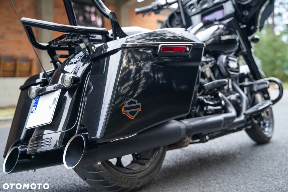 Harley-Davidson Touring Street Glide - 6