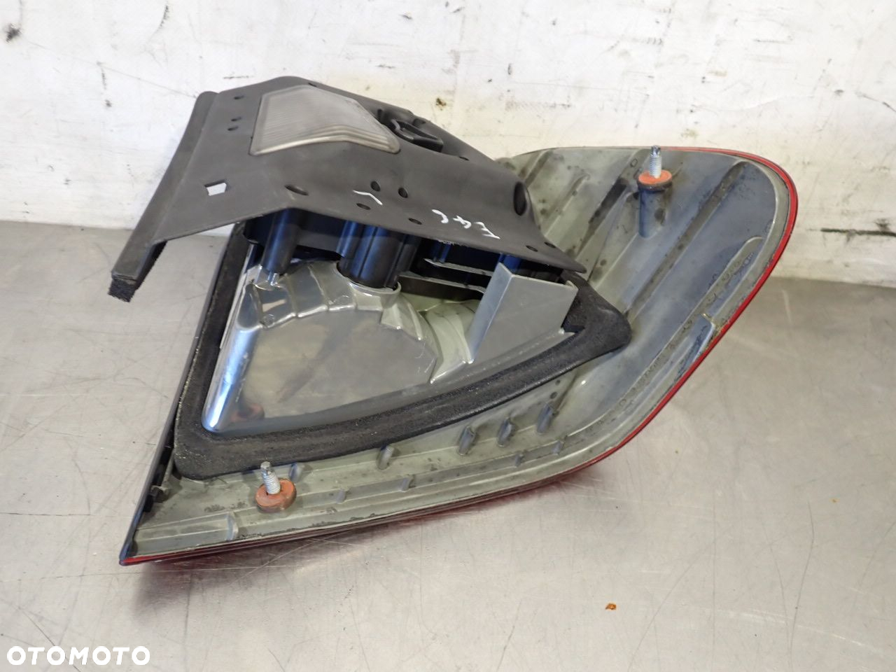 LAMPA LEWA TYLNA BMW E46 - 3