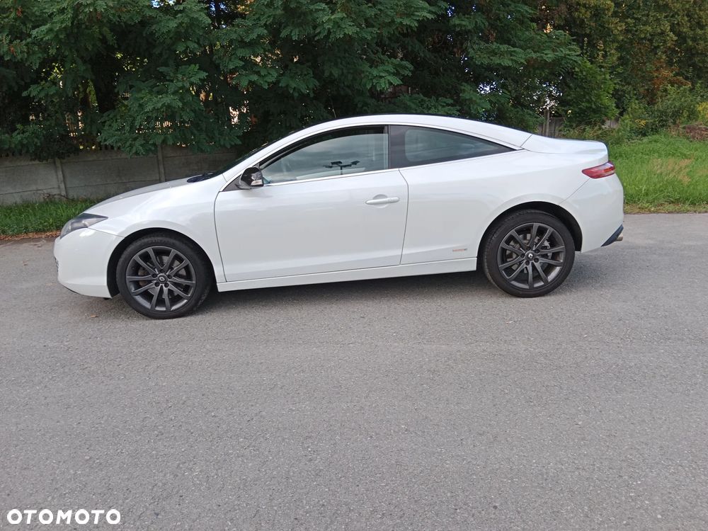 Renault Laguna 2.0 dCi Monaco GP2 - 10