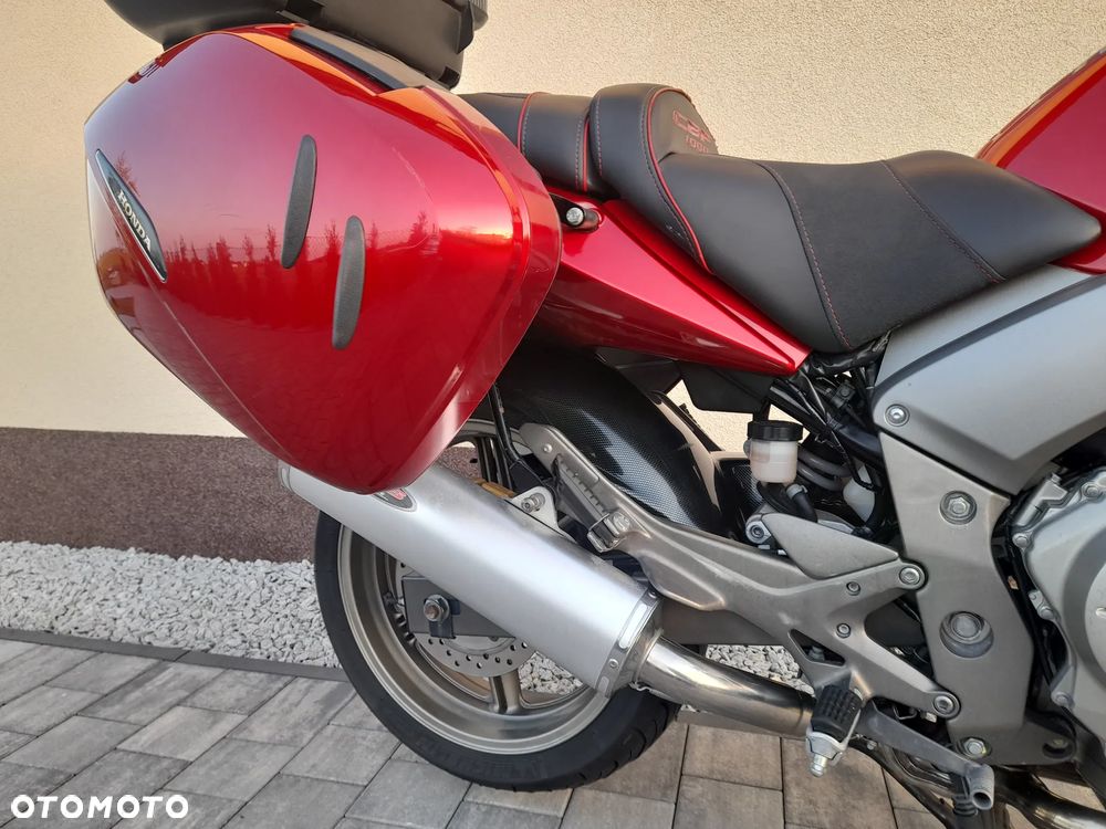 Honda CBF - 16
