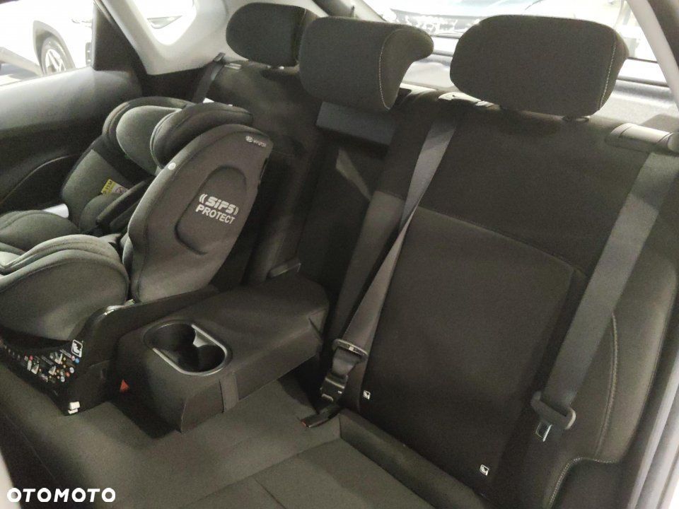 Hyundai Kona - 17