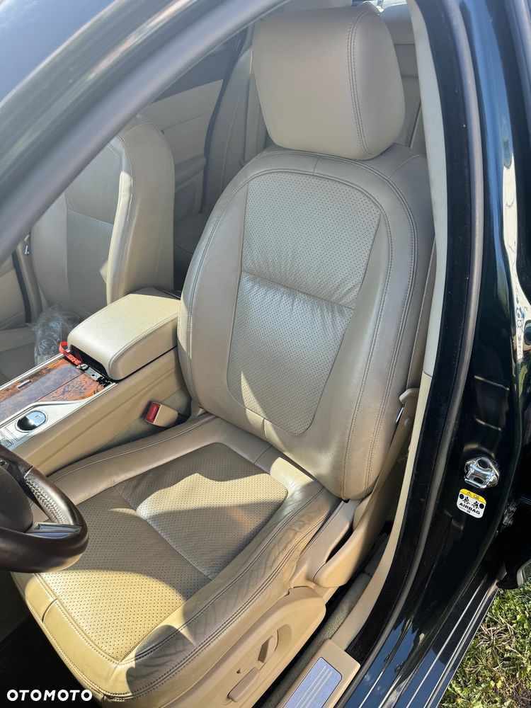 Jaguar XF 3.0 V6 D S Luxury - 8