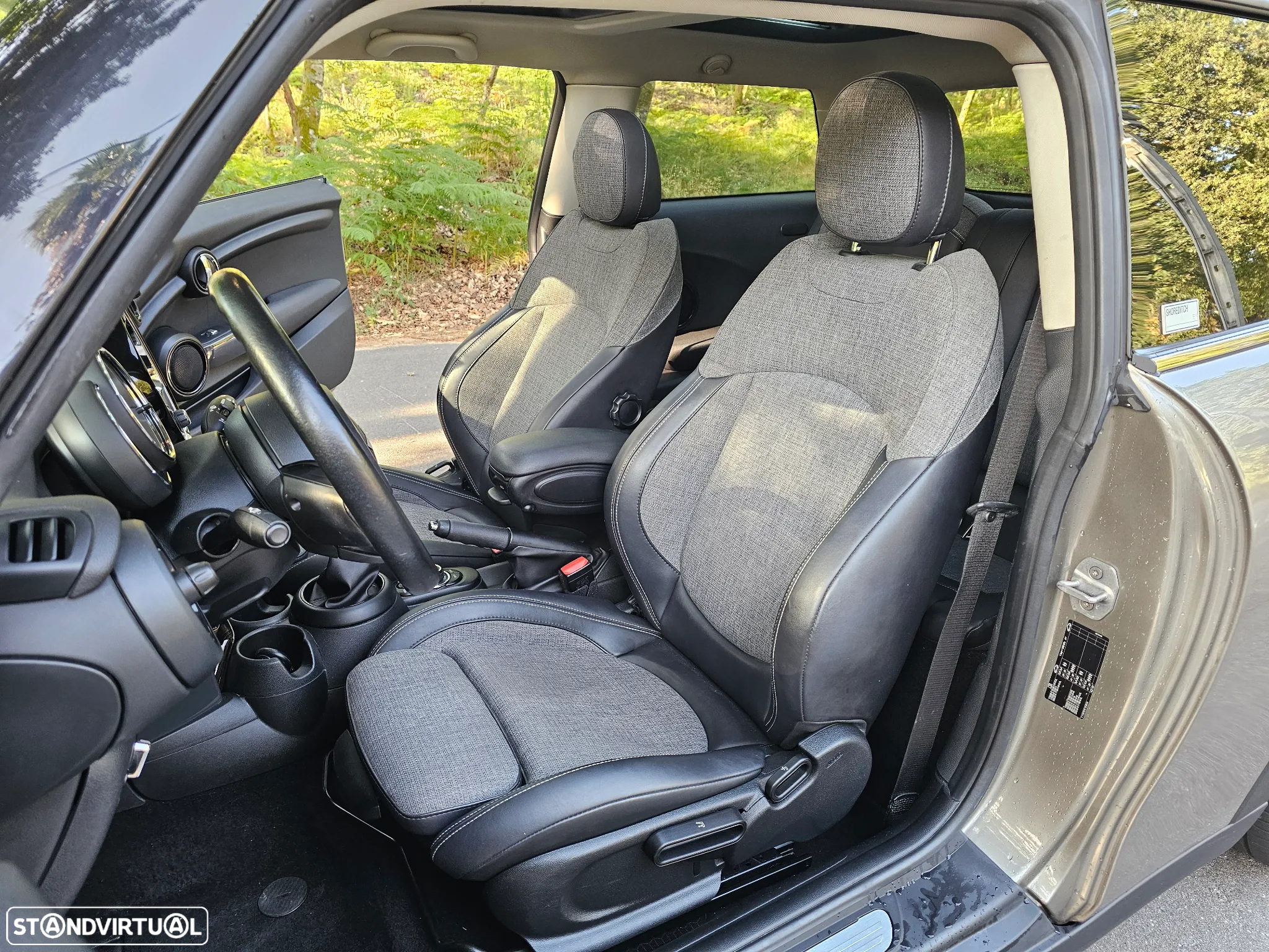 MINI 3 Portas Cooper D 60 Years - 12
