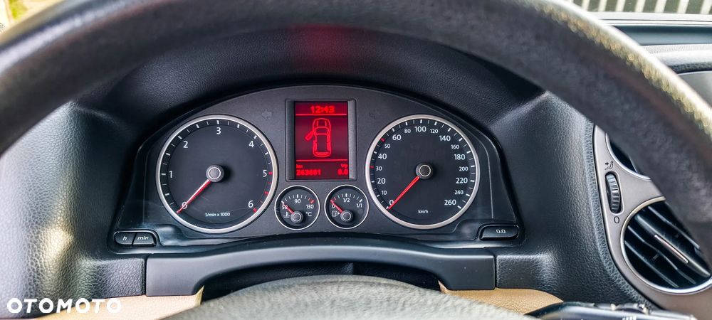 Volkswagen Tiguan 2.0 TDI DPF 4Motion Track & Field - 11