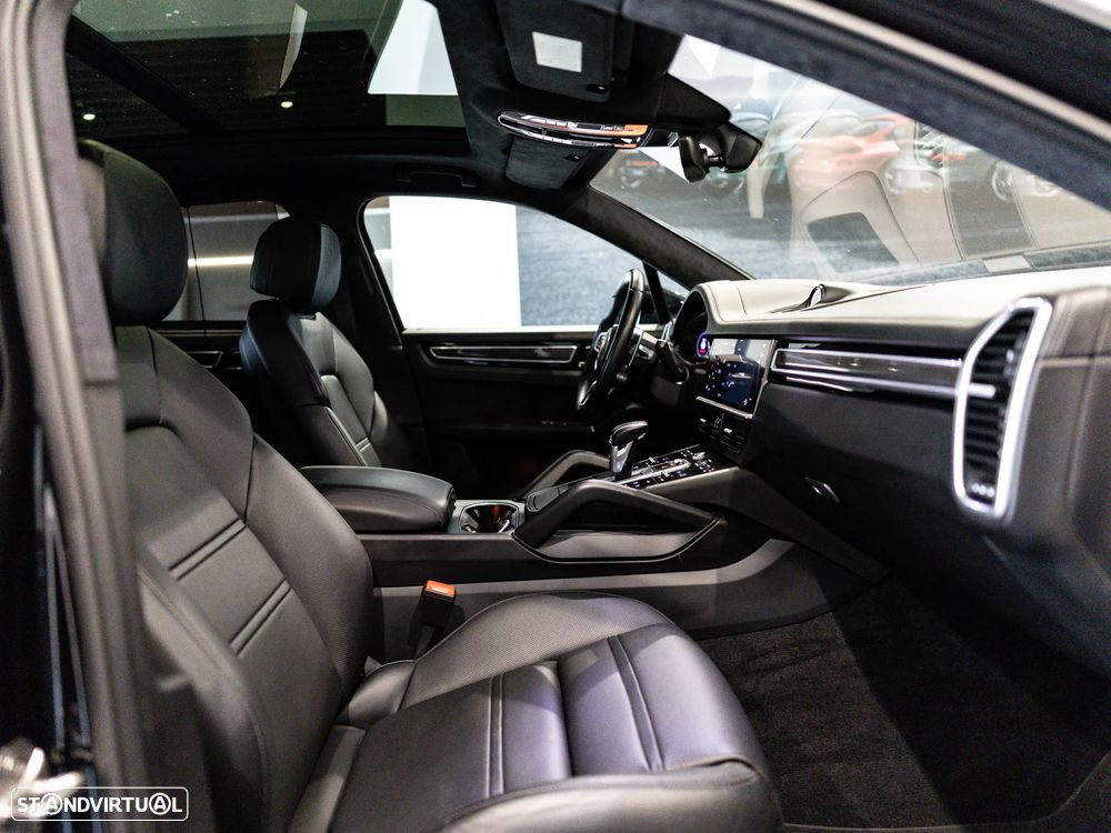 Porsche Cayenne E-Hybrid - 38