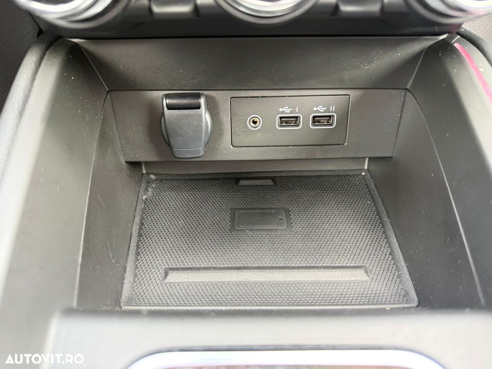 Renault Clio V E-Tech 145 Techno - 18