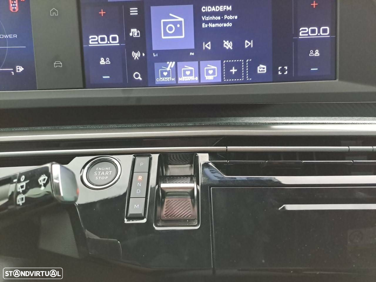 Peugeot 5008 1.2 Hybrid Allure e-DCS6 - 21