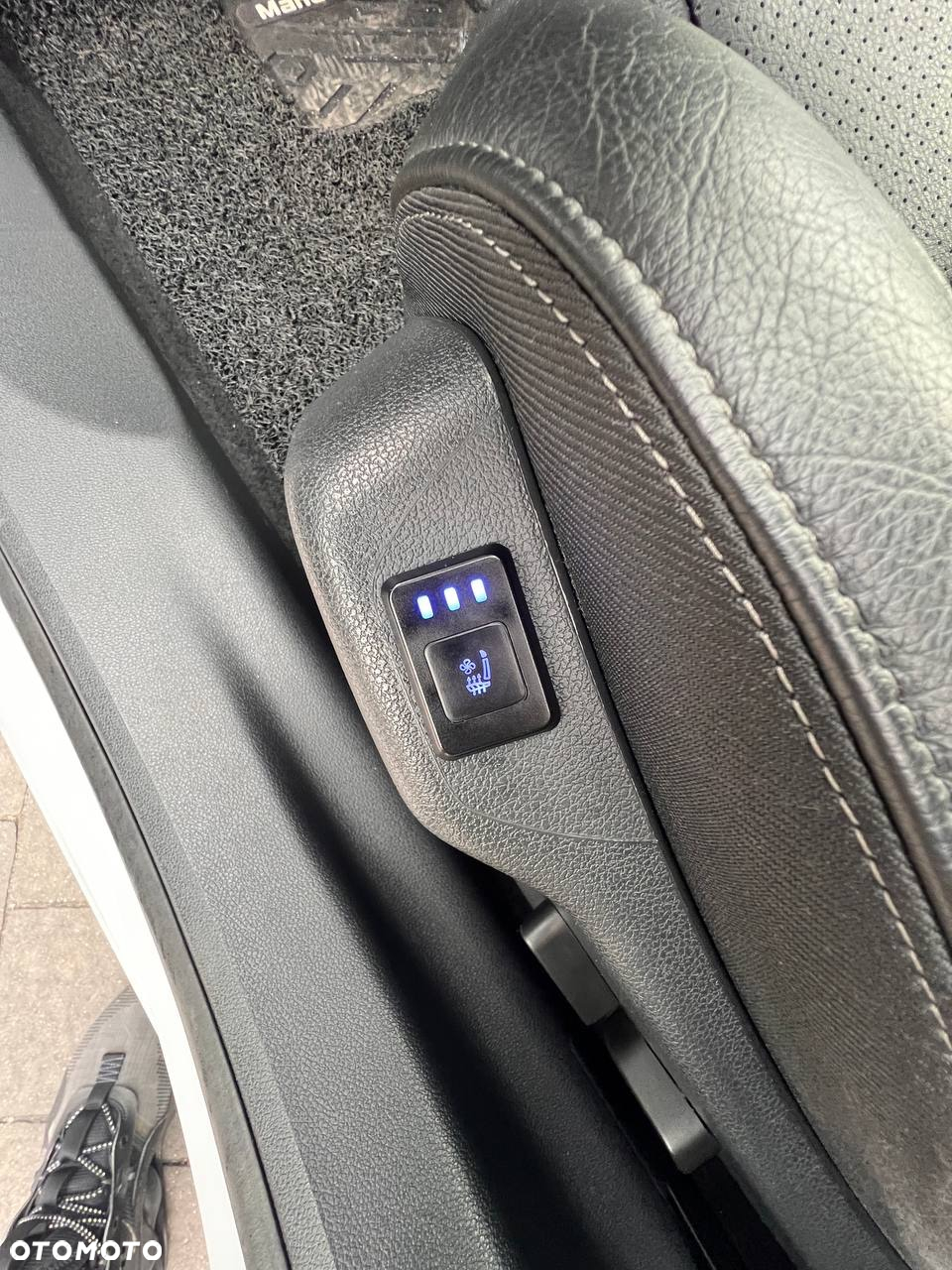 Peugeot 508 e-HDi FAP 115 EGS6 Active - 17