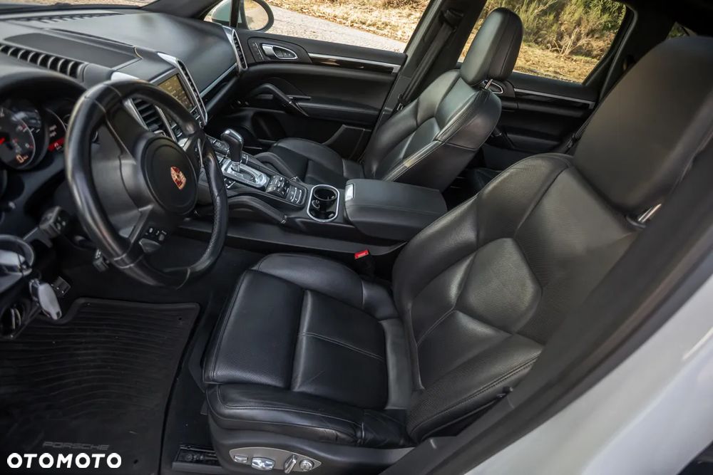 Porsche Cayenne S Diesel - 15