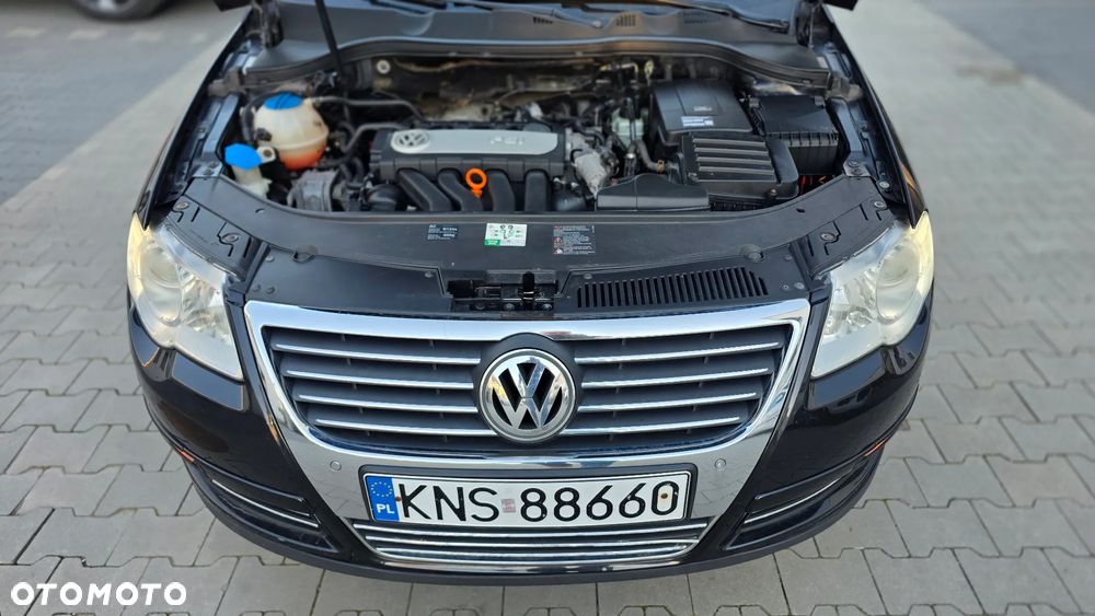 Volkswagen Passat 2.0 FSI Comfortline - 20