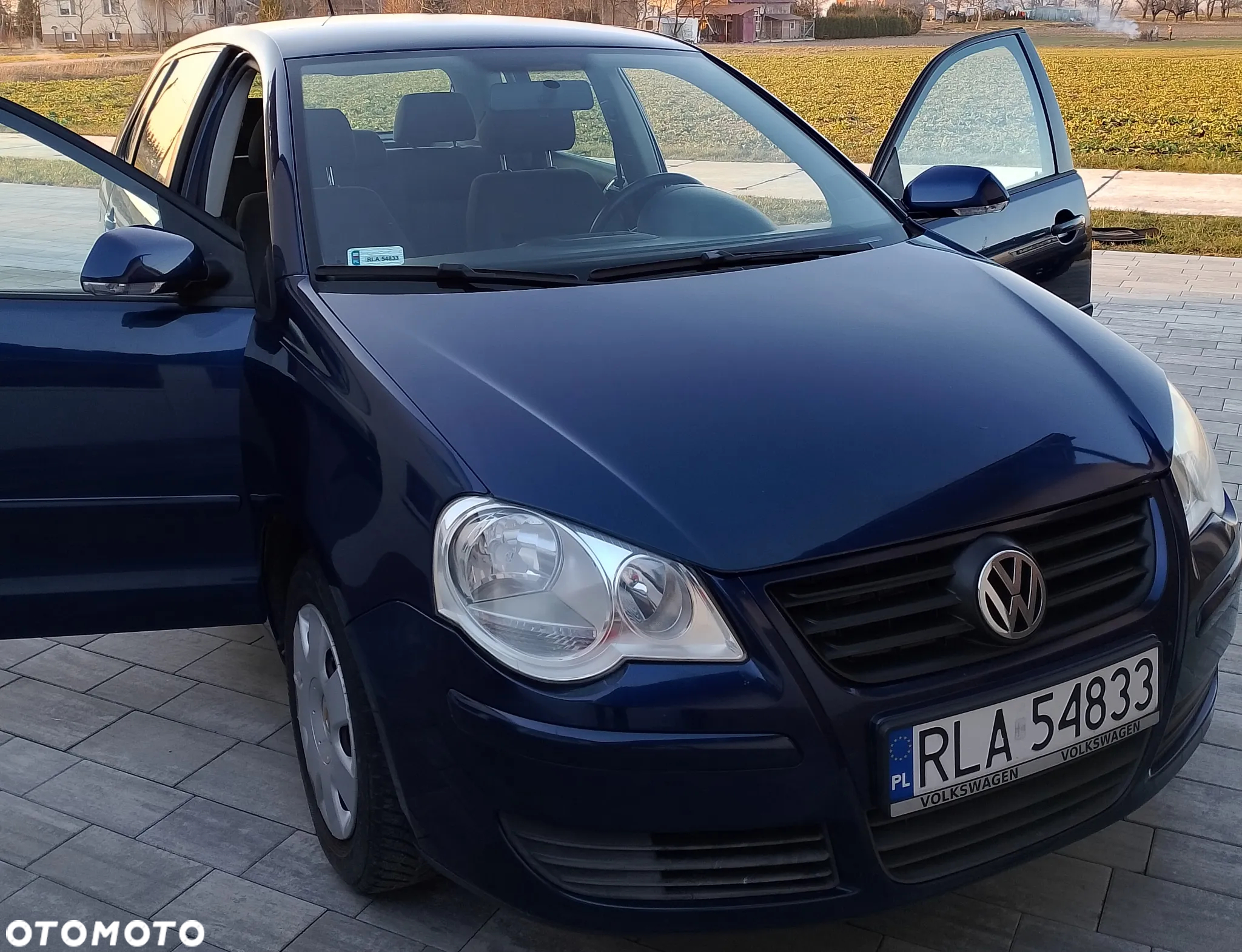 Volkswagen Polo - 8