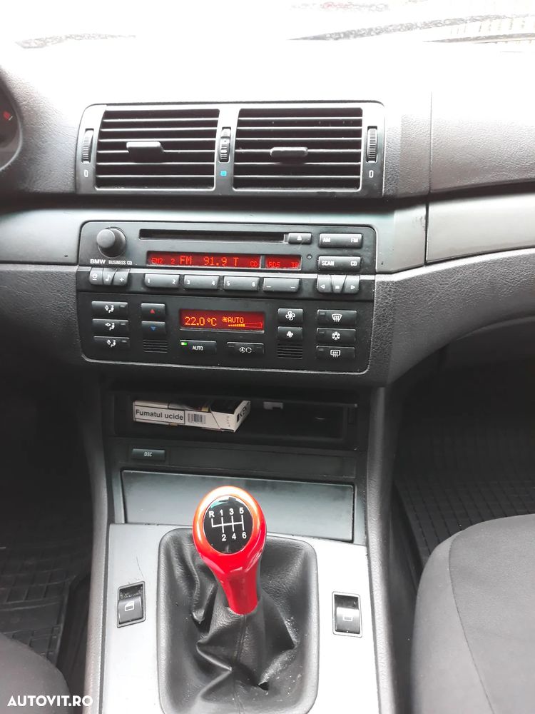 BMW 3 Series 2004 photo 4