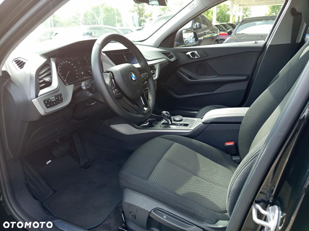 BMW Seria 1 - 2