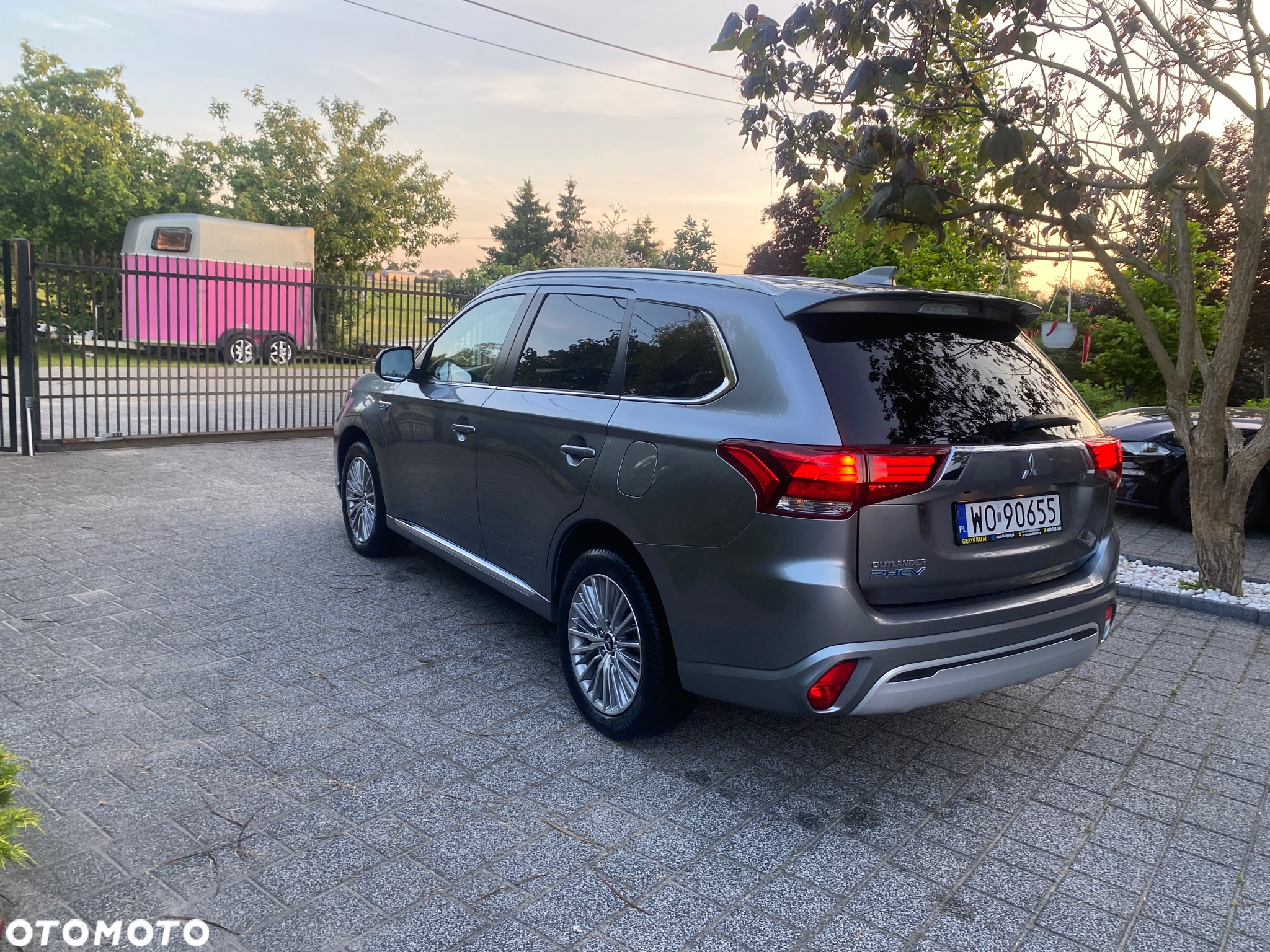Mitsubishi Outlander 2.4 4WD Plug-In Hybrid Diamant - 3