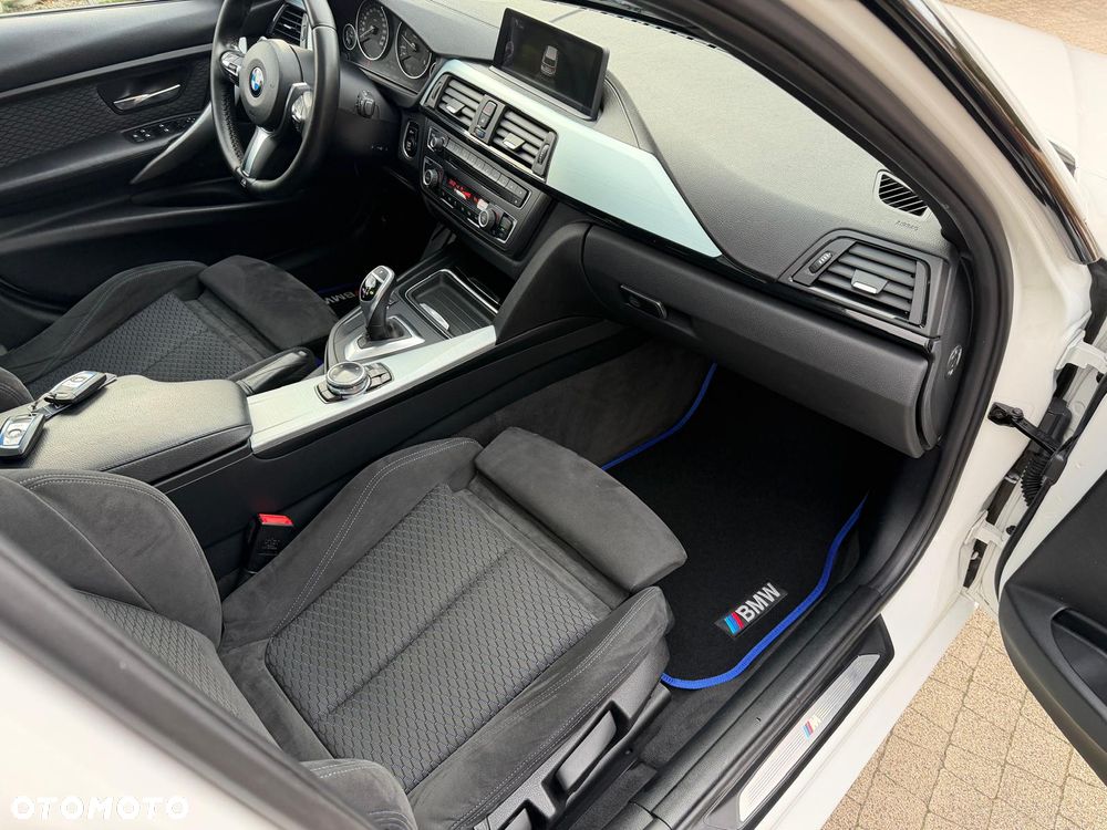 BMW Seria 3 320d xDrive Luxury Line - 17