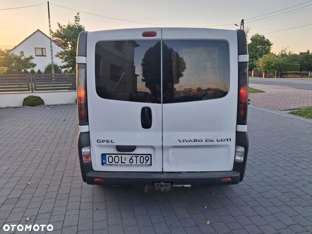 Opel VIVARO - 22