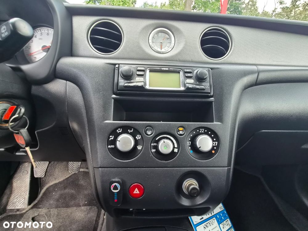 Mitsubishi Outlander 2.0 Comfort - 16